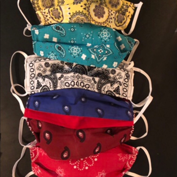“Bandanna Bonanza” Face Mask 30+ colors available - Picture 5 of 10